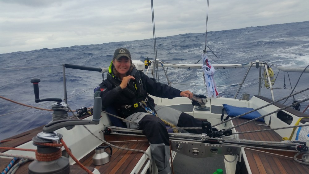 Avion_Megan_driving2_good_20160717_084159 (2)